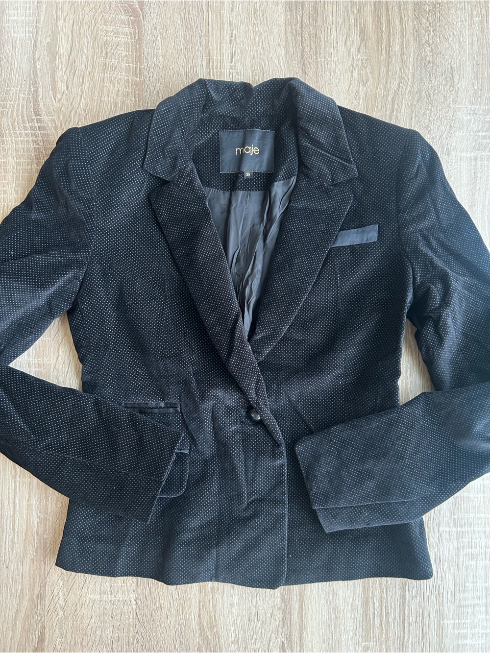 Maje Women's Black Velvet Textured Blazer 36 Silk